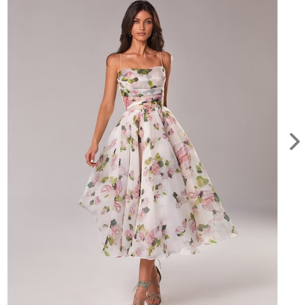 Milla Apple Blossom Midi Dress